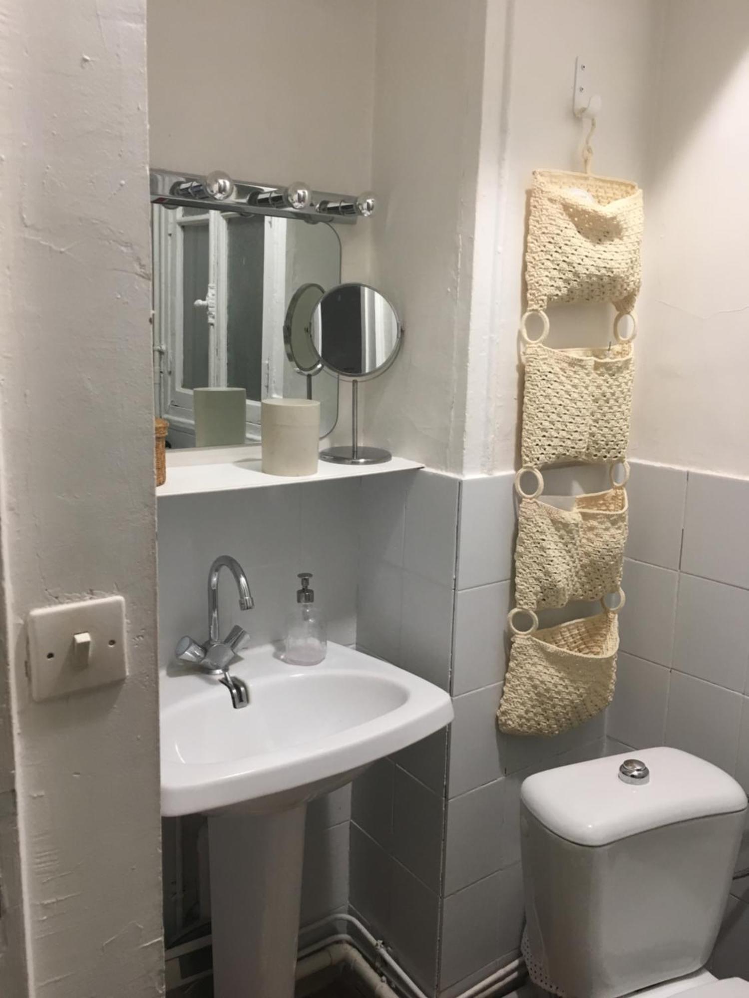 Apartment A 2 Pas Du Metro Paris
